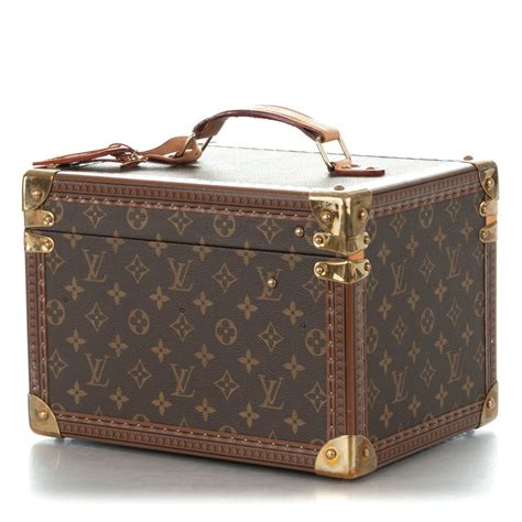 cerco beauty case louis vuitton|Louis Vuitton Boite Flacons Beauty Case .